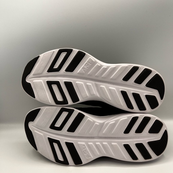 APL Ascend Men's 8 Sneakers Athletic Shoes Running Gym Black White NEW NIB Gift - Picture 8 of 8